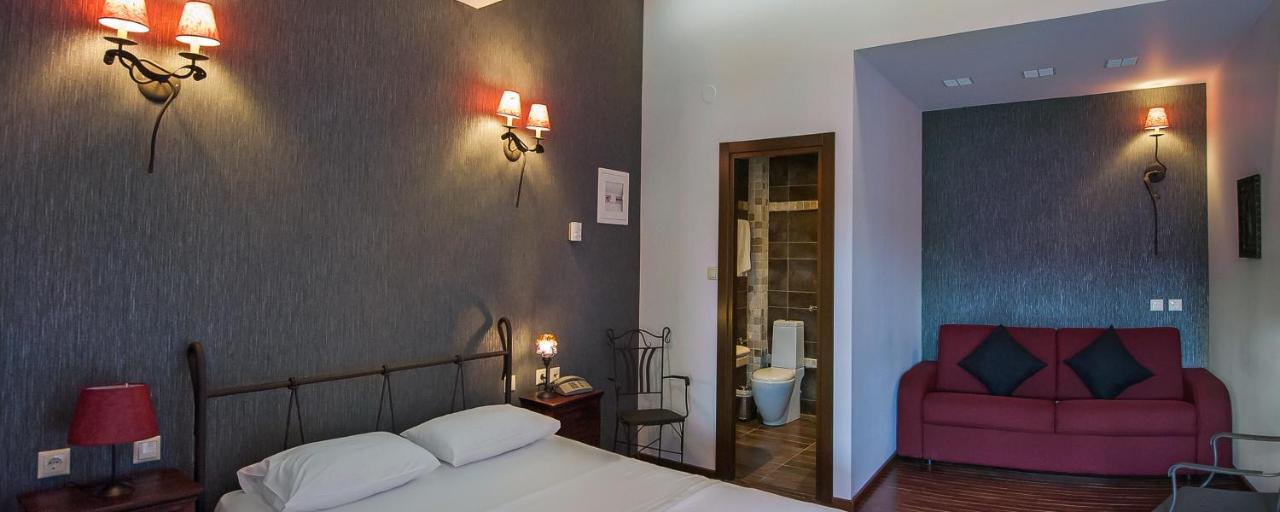 Polys Guest House Katachás 외부 사진
