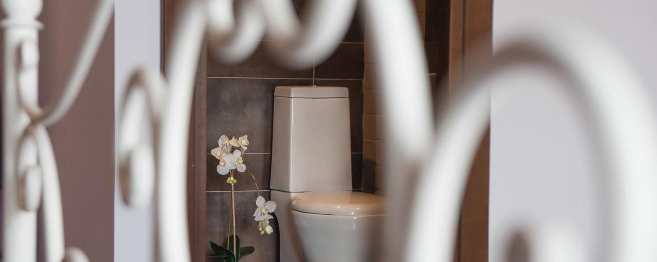 Polys Guest House Katachás 외부 사진