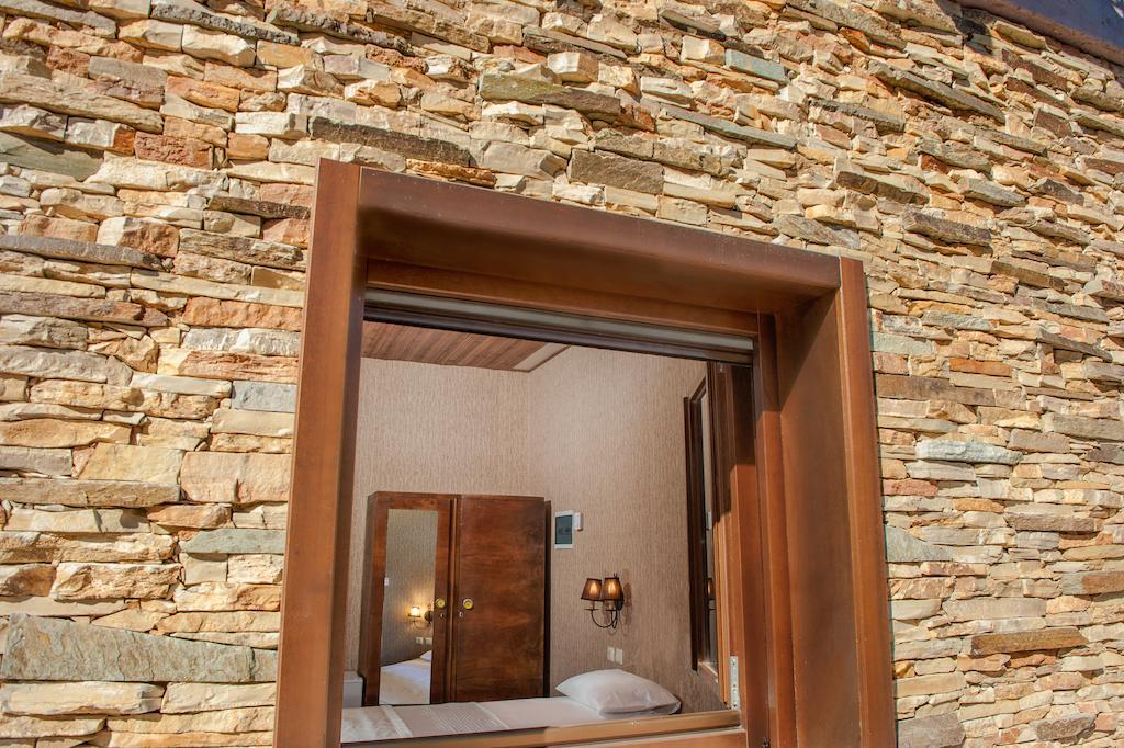 Polys Guest House Katachás 객실 사진