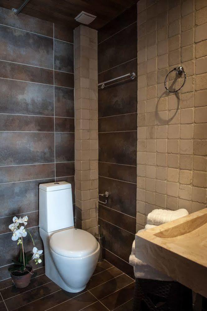 Polys Guest House Katachás 외부 사진