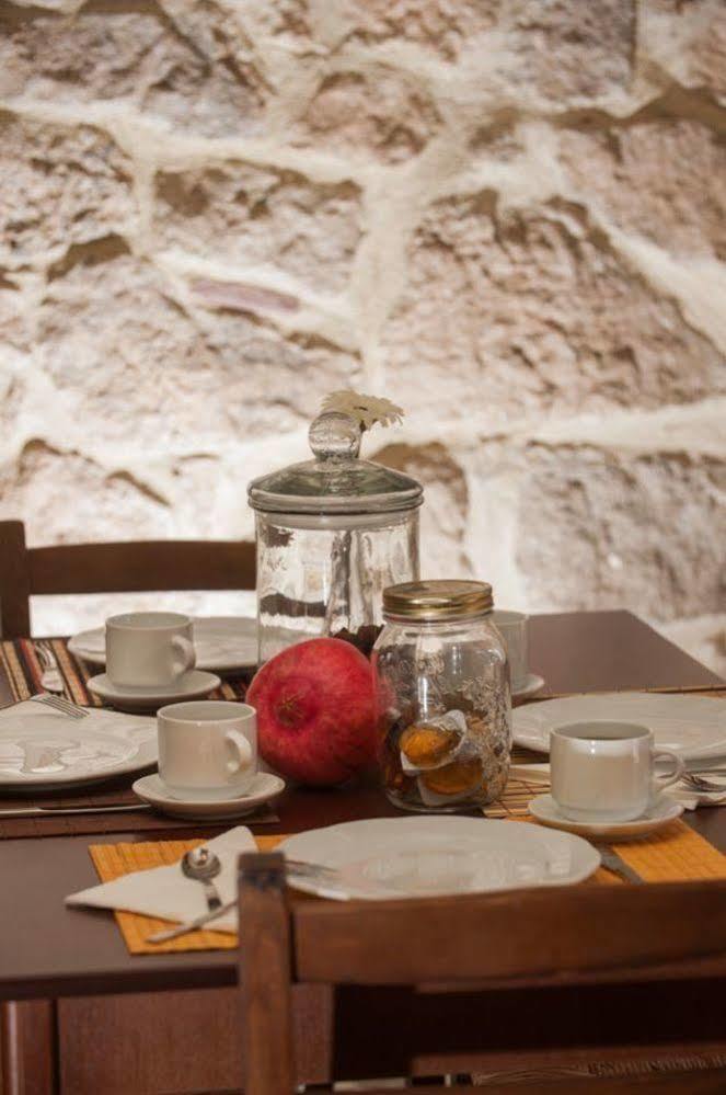 Polys Guest House Katachás 외부 사진